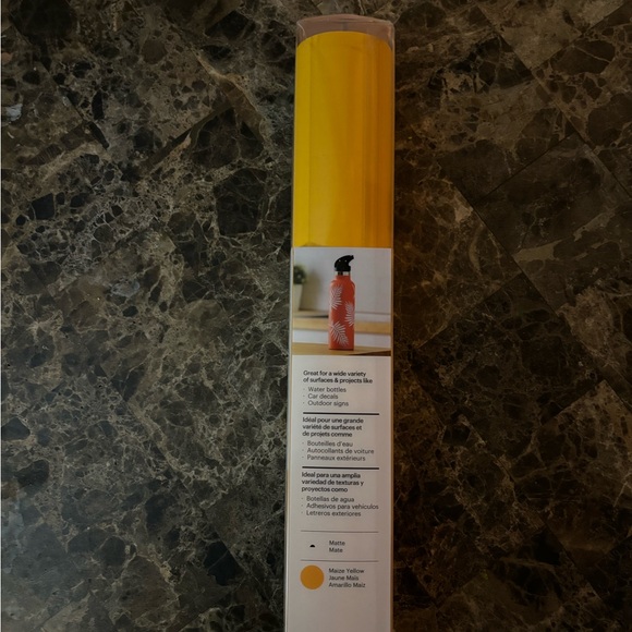 Cricut vinyl - Picture 2 of 4